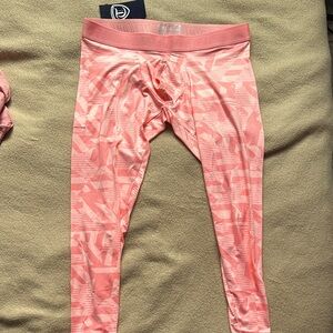 Men’s Pink Geometric 3/4 Leggings
